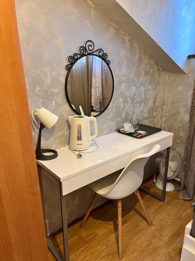 Hostel Homies Inn Celiny  المظهر الخارجي الصورة